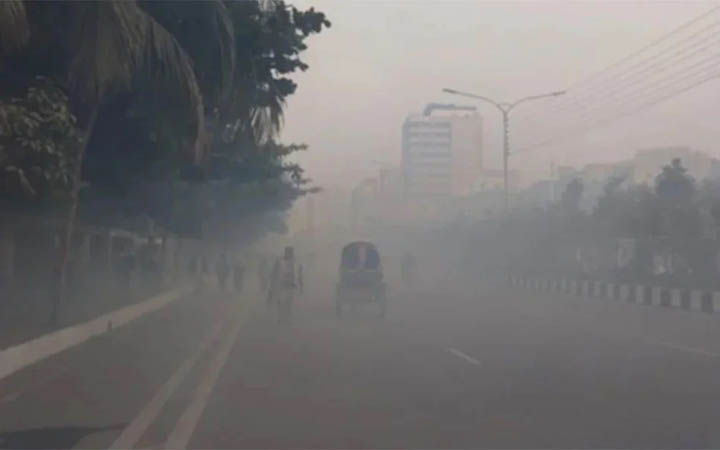 মেঘলা থাকতে পারে ঢাকার আকাশ