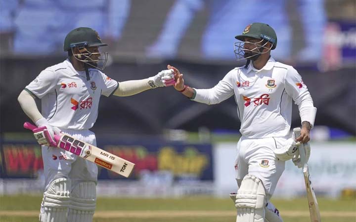 গল টেস্টে বৃষ্টির হানা, মুশফিক-লিটনের দাপট