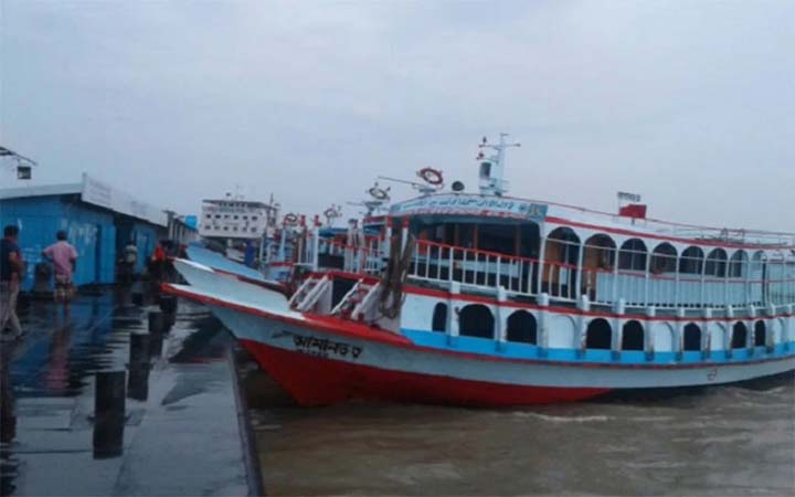 পাটুরিয়া-দৌলতদিয়া নৌরুটে লঞ্চ চলাচল স্বাভাবিক