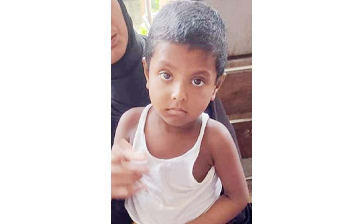 ৫ বছরের জুনায়েদ ব্লাড ক্যান্সারে আক্রান্ত, বাঁচাতে চাই রক্ত ও সহযোগিতা