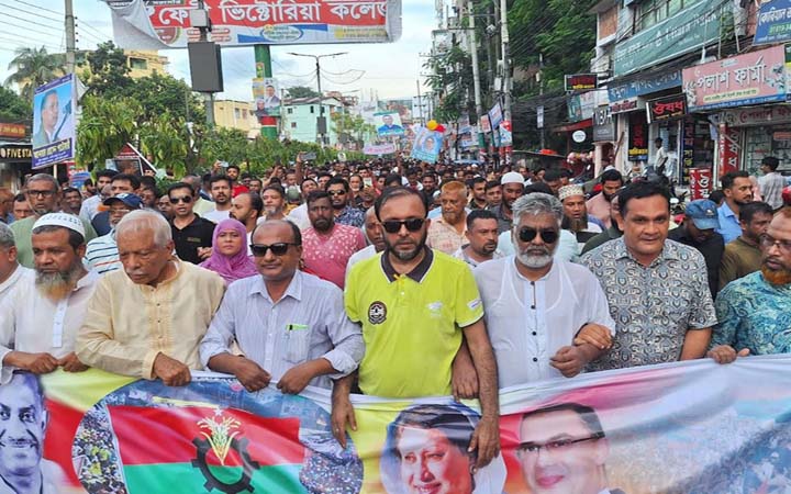 ফেনীতে বর্ণাঢ্য আয়োজনে বিএনপির প্রতিষ্ঠাবার্ষিকী