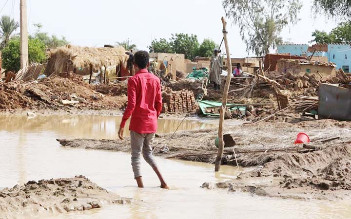 সুদানে ভূমিধসে ব্যাপক প্রাণহানি : বিদ্রোহী গোষ্ঠী