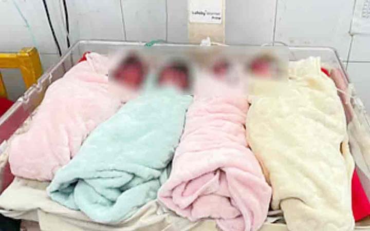 একসঙ্গে ৪ সন্তানের জন্ম দিলেন গৃহবধূ
