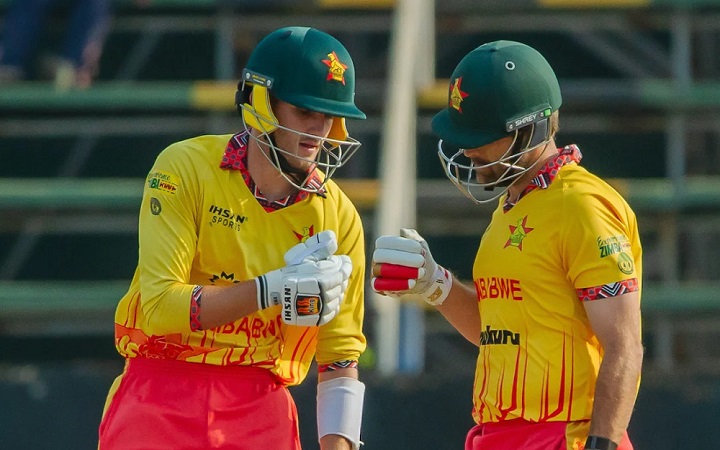 শ্রীলঙ্কাকে হারিয়ে সিরিজে সমতায় ফিরল জিম্বাবুয়ে