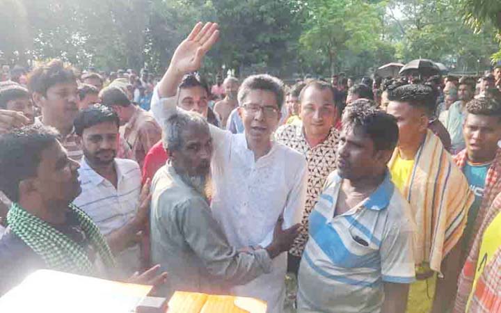 দেশে গণতন্ত্র ফেরাতে সবচেয়ে বড় অবদান রেখেছেন তারেক রহমান : যুবদলের সাবেক সহ-সম্পাদক  মাহবুব