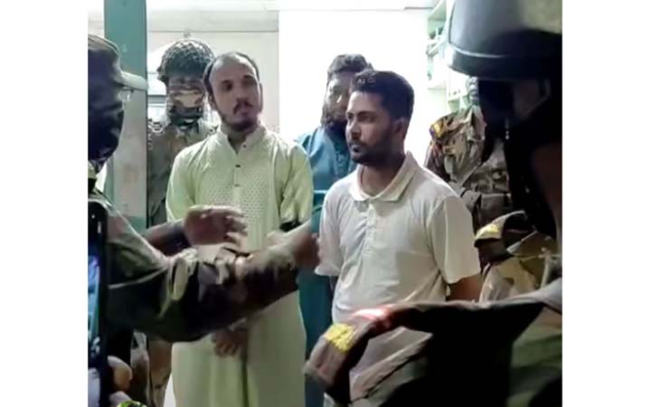 মুচলেকায় ছাড়া পাওয়া সেই ‘সমন্বয়ক’ আবার চাঁদাবাজির অভিযোগে আটক