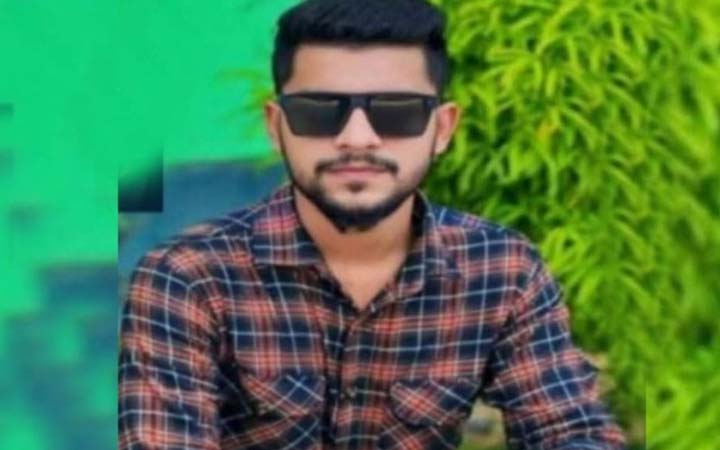 চন্দনাইশে ট্রেনের ধাক্কায় যুবকের মৃত্যু