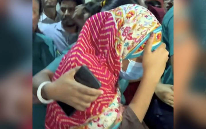 ছাত্রদল নেতা জুবায়েদ হত্যার ঘটনায় তার ছাত্রী বর্ষা আটক