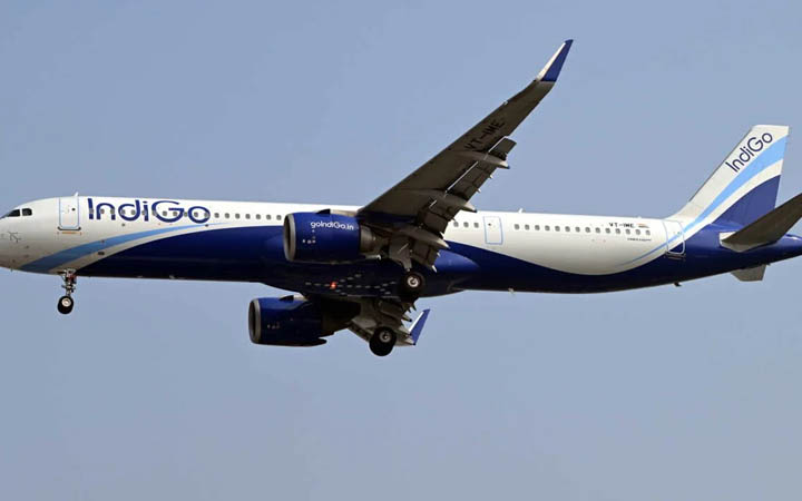 পাওয়ার ব্যাংক থেকে ইন্ডিগোর বিমানে আগুন!