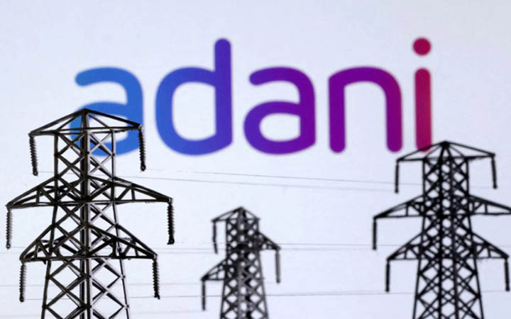 এখন গলার কাঁটা আদানির বিদ্যুৎ কেন্দ্র