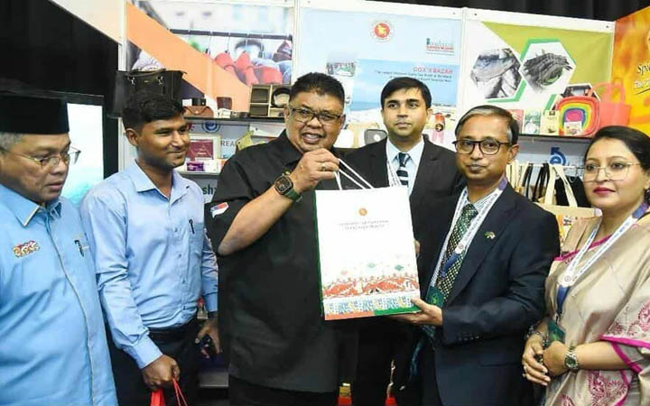 দ্বিতীয়বারের মতো মালয়েশিয়ার ‘মালাক্কা আন্তর্জাতিক হালাল ফেস্টিভালে’ বাংলাদেশের অংশগ্রহণ