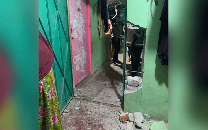 কক্সবাজারের টেকনাফে বাড়িতে ঢুকে সশস্ত্র রোহিঙ্গা সন্ত্রাসীদের নারকীয় তাণ্ডব