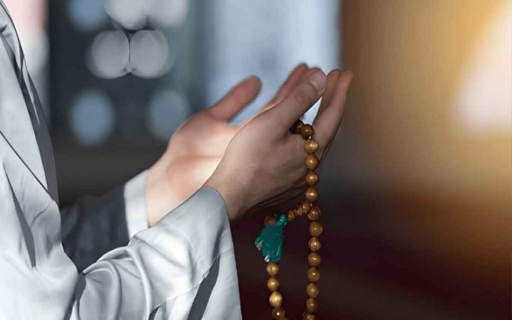 ঘুম থেকে উঠে যে দোয়া পড়লে নিরাপদ থাকবেন