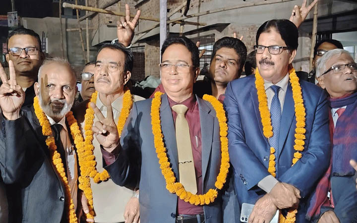 যশোর জেলা আইনজীবী সমিতি নির্বাচনে বিএনপি সমর্থিত প্যানেলের বড় জয়