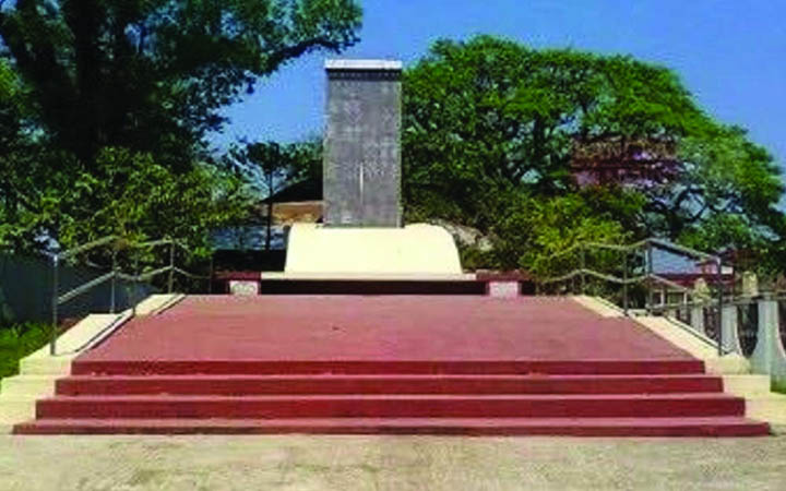 ফেনী মুক্ত দিবস আজ