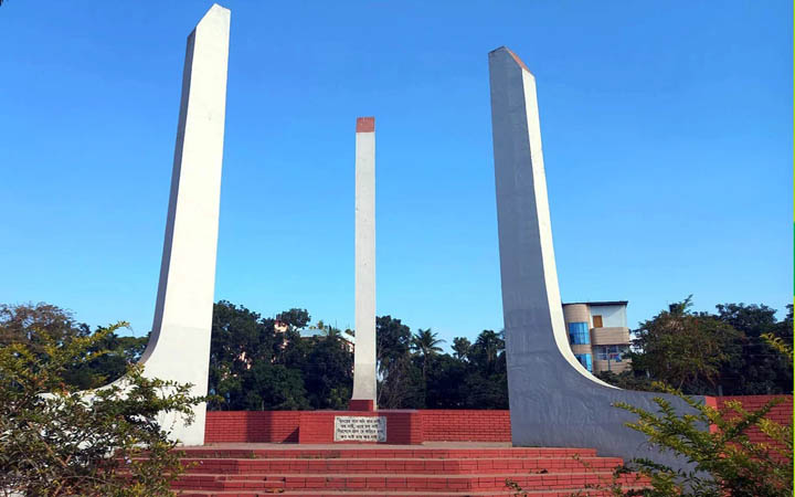 আজ হবিগঞ্জ মুক্ত দিবস