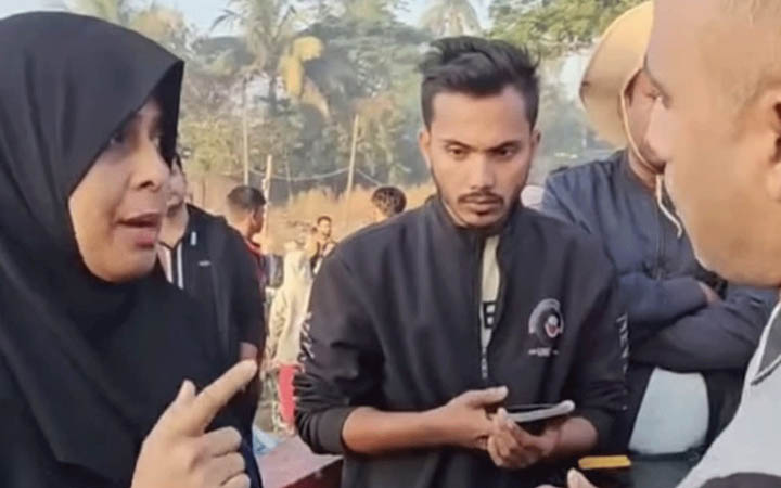 ইউএনও তানজিলা তাসনিমকে প্রকাশ্যে গ্রেপ্তারের হুমকি স্বরাষ্ট্র মন্ত্রণালয়ের কর্মচারীর!