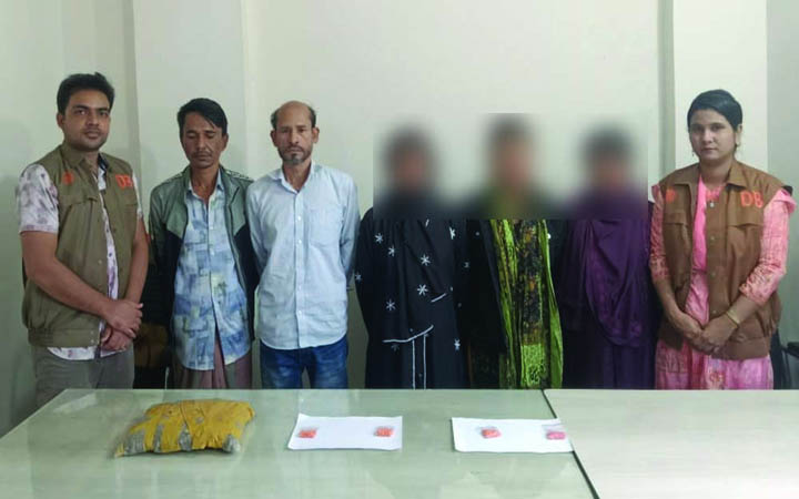 কেরানীগঞ্জে ৫ মাদক কারবারি গ্রেপ্তার