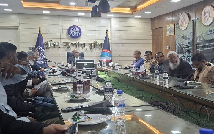 কুষ্টিয়ায় রাজনৈতিক দলের নেতৃবৃন্দের সাথে এসপির বিশেষ মতবিনিময় সভা