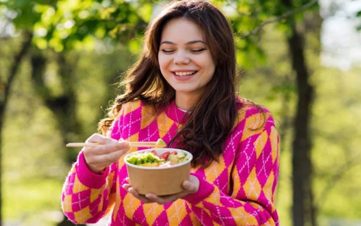 শীতের সকালে শরীর গরম থাকবে যেসব খাবার খেলে