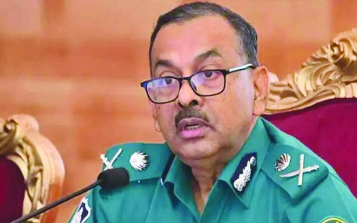 হাদি হত্যায় জড়িতদের নাম উন্মোচন করে দেব : ডিএমপি কমিশনার সাজ্জাত