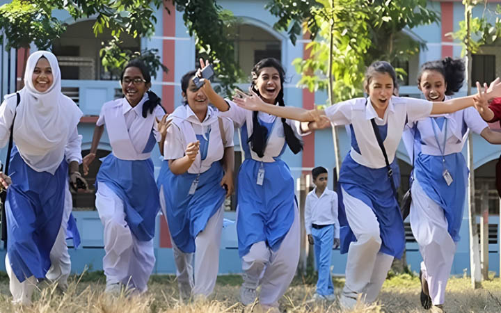 যে কারণে ছুটি কমলো শিক্ষাপ্রতিষ্ঠানে