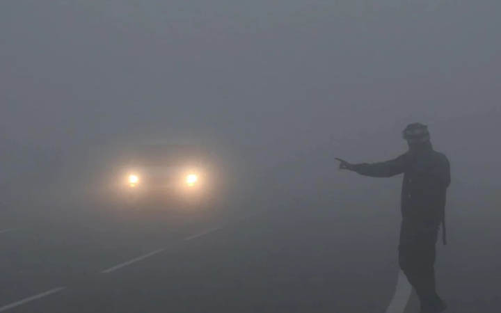 দিল্লিতে রেড এলার্ট জারি