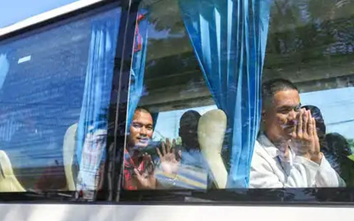 কম্বোডিয়ার ১৮ সেনাকে মুক্তি দিল থাইল্যান্ড