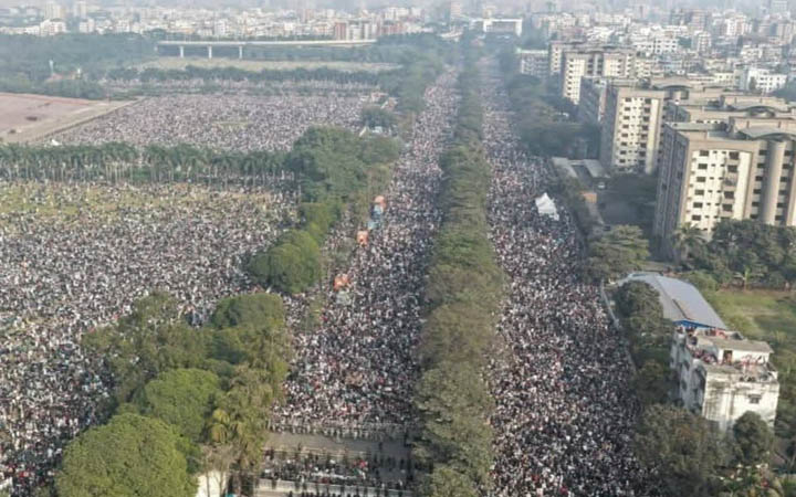 বিশ্বের স্মরণকালের সর্ববৃহৎ জানাজা