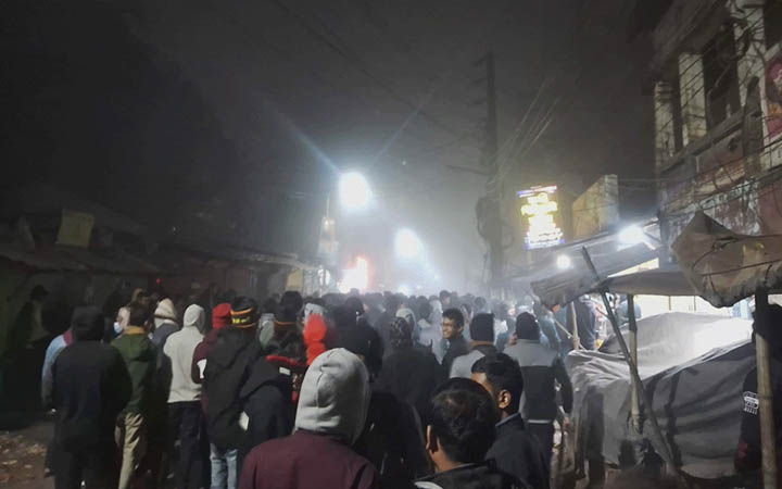 স্থানীয়দের সঙ্গে সংঘর্ষে পাঁচ বাকৃবি শিক্ষার্থী আহত