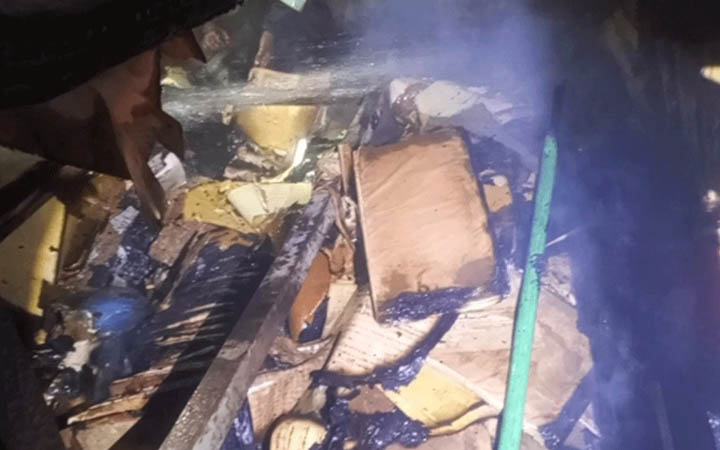 যশোর রেজিস্ট্রি অফিসে অগ্নিকাণ্ড, ২০০ বছরের পুরনো নথি নষ্ট