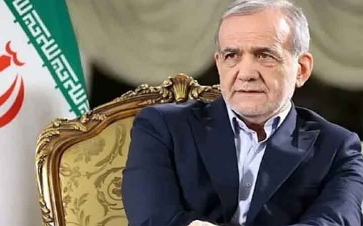 বিক্ষোভের মধ্যে বড় ঘোষণা ইরানের প্রেসিডেন্টের