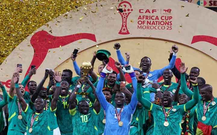 আফ্রিকান নেশন্স কাপে হট্টগোল ও বিতর্কের ম্যাচে চ্যাম্পিয়ন সেনেগাল