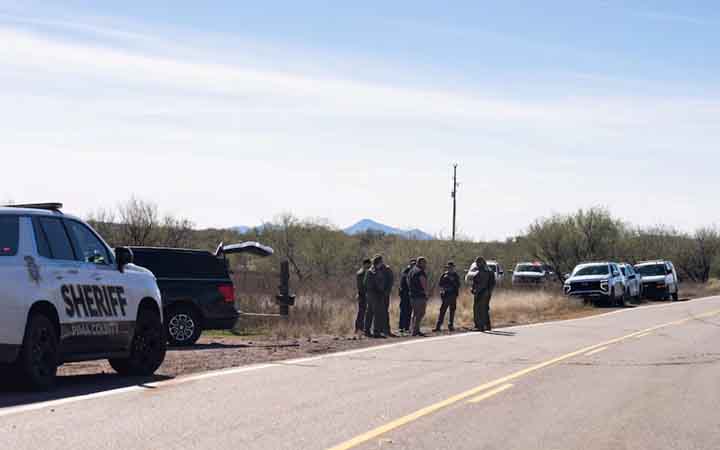 অ্যারিজোনায় সীমান্ত রক্ষীর গুলিতে সন্দেহভাজন মানব পাচারকারী আহত