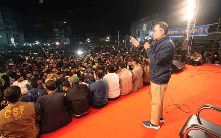 আমাকে ও ধানের শীষের প্রার্থীদের ভোট দিয়ে জয়ী করুন