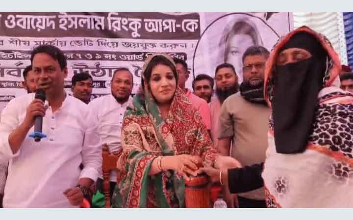 ডিম বিক্রির সঞ্চয় উপহার দিলেন নারী, আবেগাপ্লুত শামা ওবায়েদ