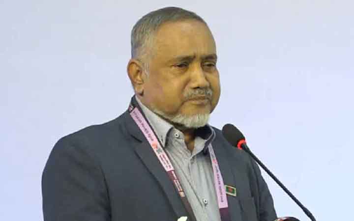 সিঙ্গাপুর গেলেন বিরোধীদলীয় উপনেতা ডা. তাহের