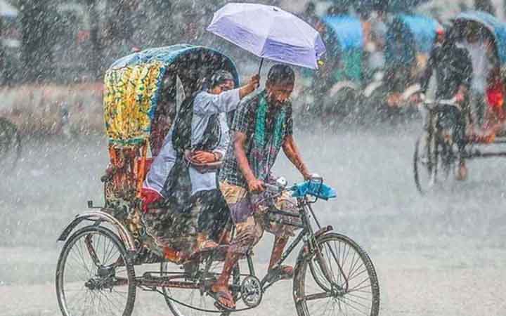 সাগরে লঘুচাপ, ৫ বিভাগে বজ্রবৃষ্টির আভাস