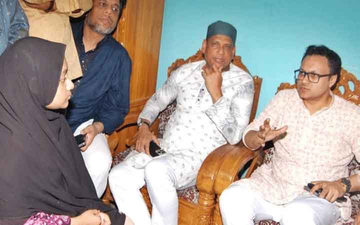 বাহরাইনে নিহত তারেকের পরিবারের পাশে সাঈদ আল নোমান