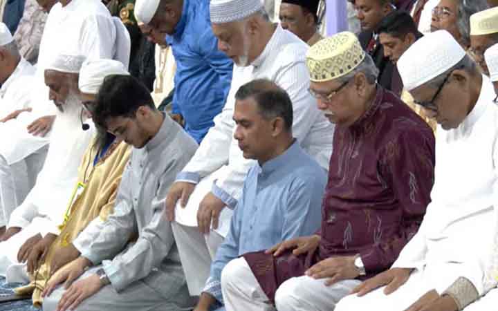 জাতীয় ঈদগাহে ঈদের প্রধান জামাত অনুষ্ঠিত
