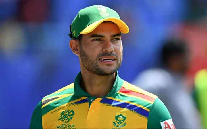 পিএসএলে দল পেলেন প্রোটিয়া তারকা