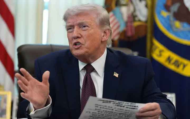 ইরানের তেল দখলে নেওয়ার বিষয়ে যা বললেন ডোনাল্ড ট্রাম্প