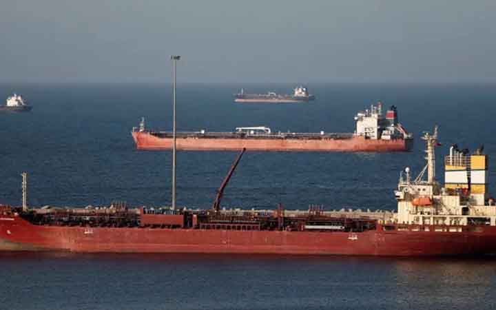 হরমুজ প্রণালি খুলতে ওমান-ইরান আলোচনা