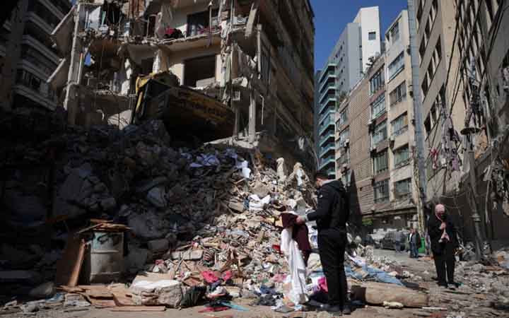 কুয়েতে ড্রোন হামলায় ব্যাপক ক্ষয়ক্ষতি