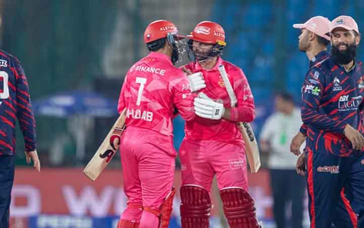 করাচিকে হারিয়ে পয়েন্ট টেবিলের দুইয়ে উঠে এলো ইসলামাবাদ