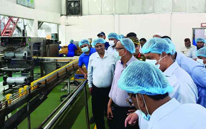 নরসিংদীতে প্রাণ-আরএফএল গ্রুপের শিল্পপার্ক পরিদর্শন করলেন বস্ত্র প্রতিমন্ত্রী