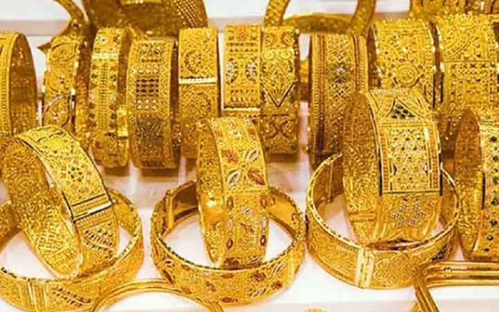 আজ নতুন দামে কিনতে হবে সোনা, ভরি কত