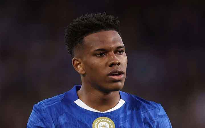 চোটে মৌসুম শেষ এস্তেভাওয়ের, শঙ্কায় বিশ্বকাপ