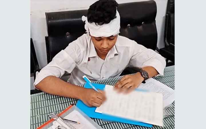 কেন্দ্রে পাখা খুলে পড়ল এসএসসি পরীক্ষার্থীর মাথায়