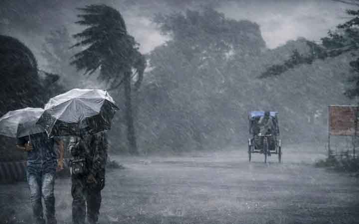 ঢাকাসহ ১৯ অঞ্চলে ৮০ কিমি বেগে ঝড়ের শঙ্কা